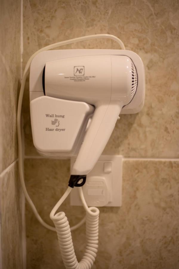 ホテル ホットスポット アット シティ センター バイ Ssvc コタキナバル エクステリア 写真